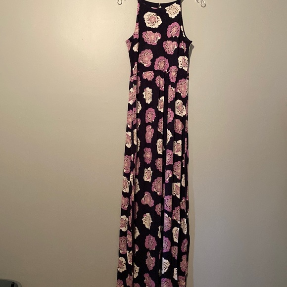 LOFT Dresses & Skirts - LOFT Floral Maxi Dress